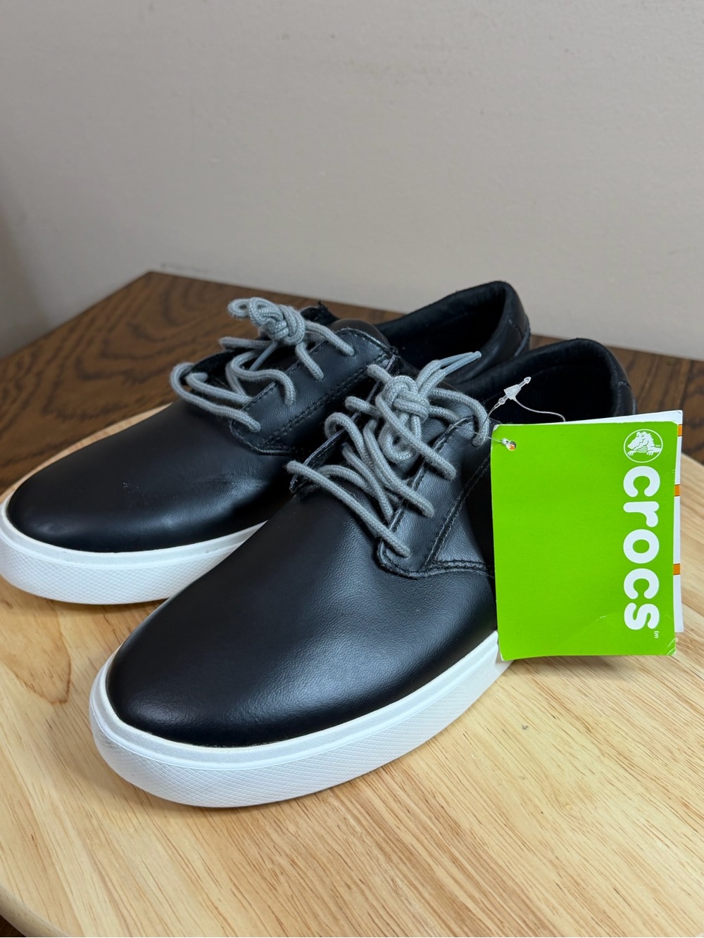Crocs Men’s citylane sneakers shoes